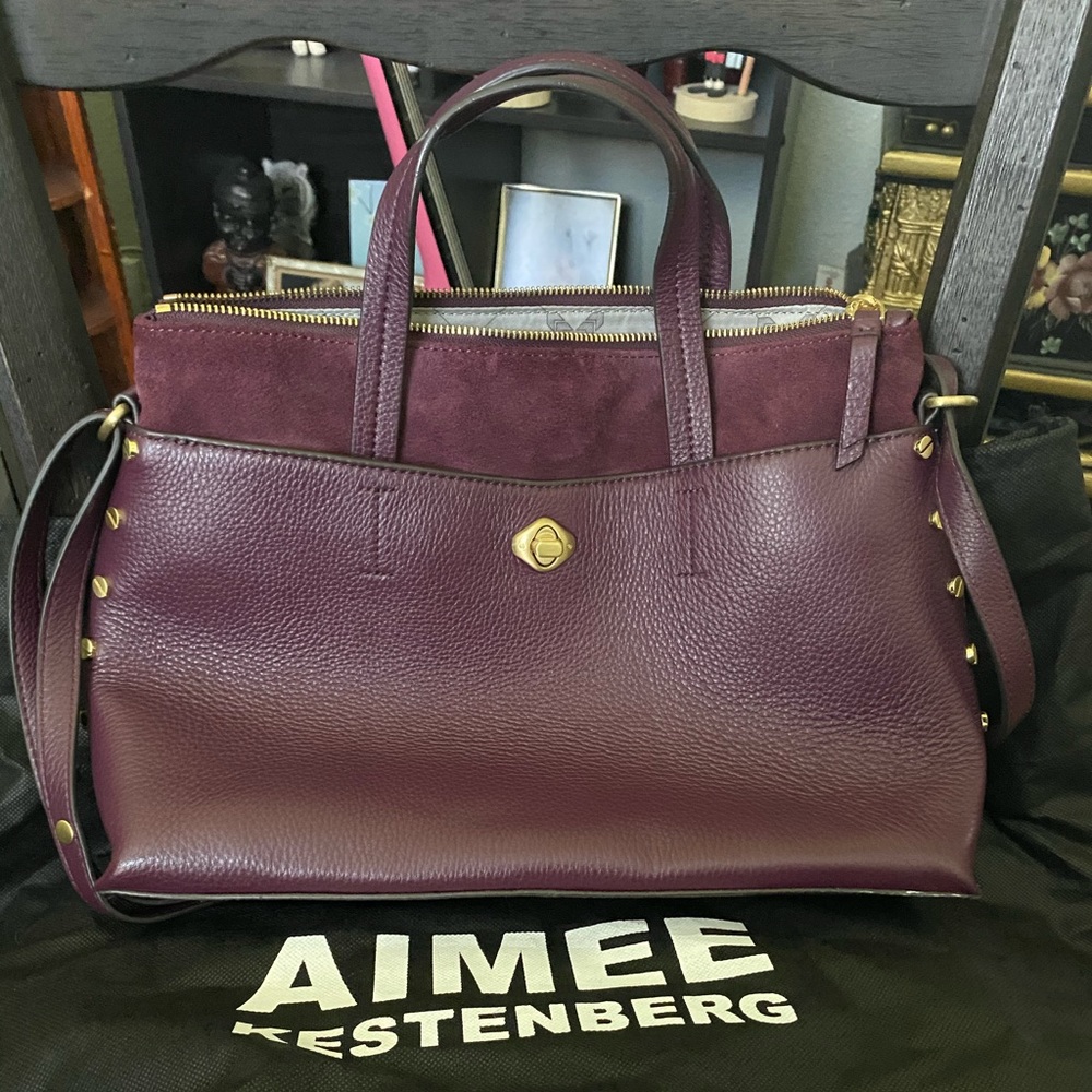 Brand new purse